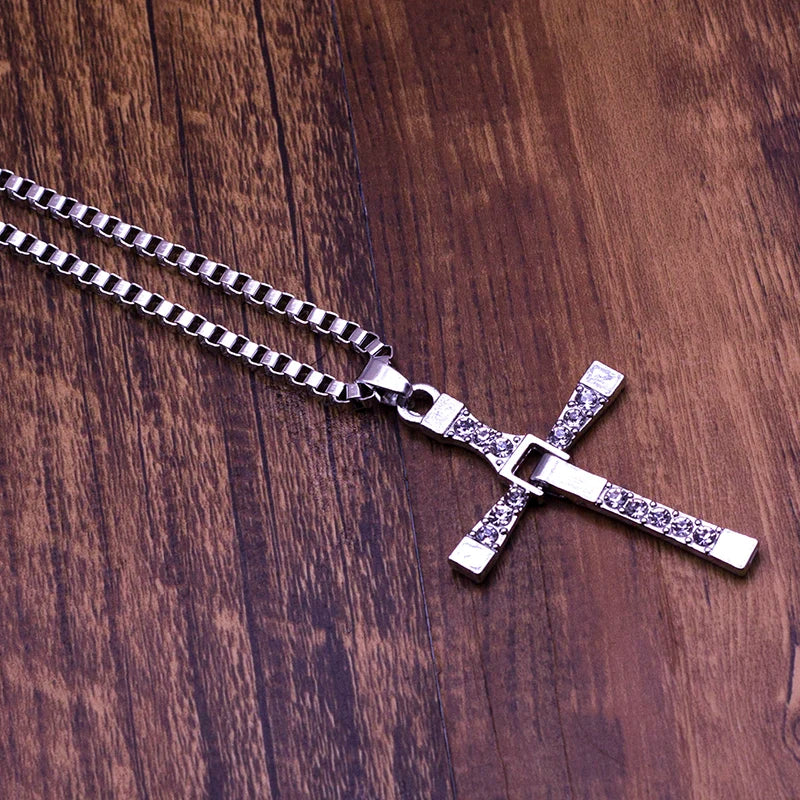 Film bijoux hommes classique croix pendentif collier nouveaux hommes colliers et pendentifs mode