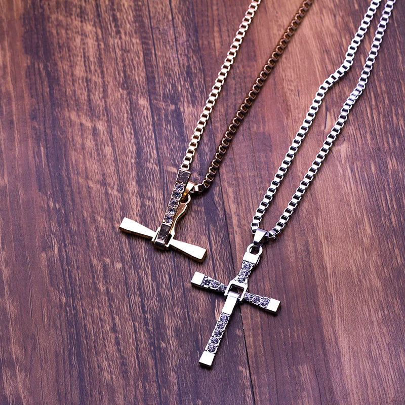 Film bijoux hommes classique croix pendentif collier nouveaux hommes colliers et pendentifs mode