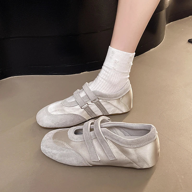 Baskets pour femmes chaussures plates course Chaussures de Sport concepteur printemps Chaussures décontractées 2025 mode nouvelle tendance marche confort Femme Chaussures