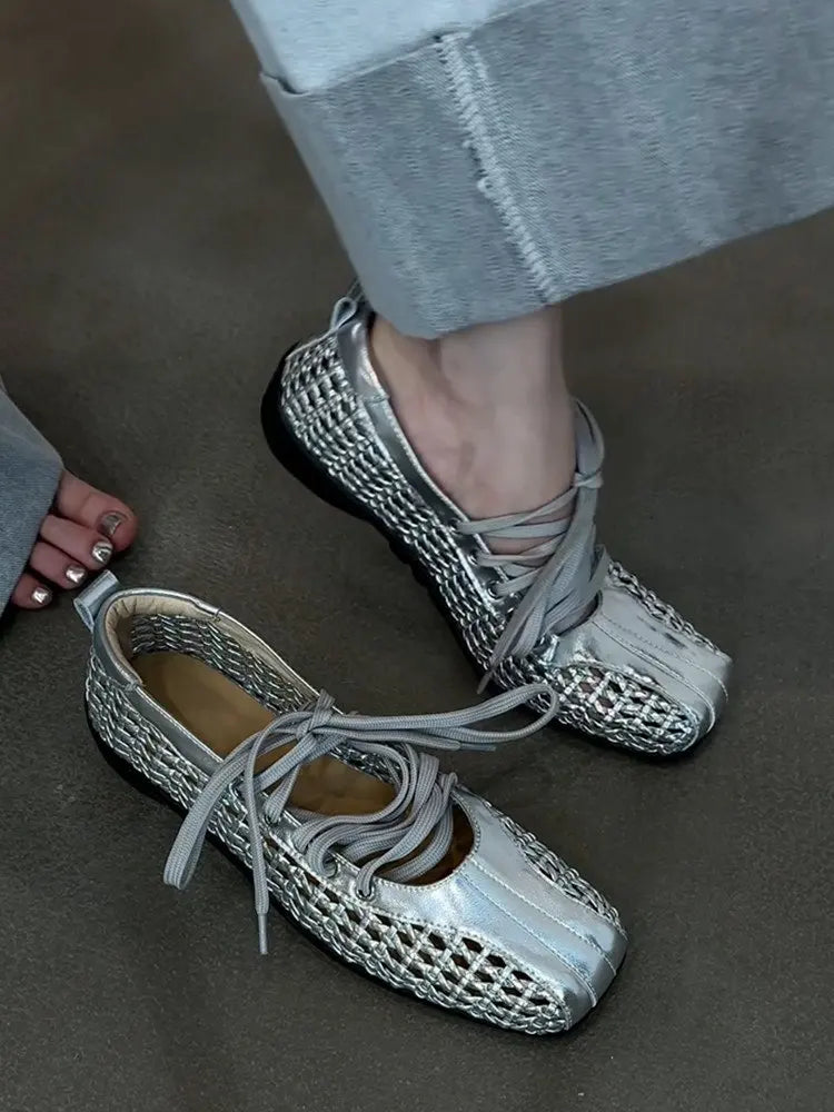 Chaussures de ballet plates pour femmes, chaussures décontractées de créateur, chaussures de sport à bout carré en maille, baskets tendance à lacets, confortables pour femme