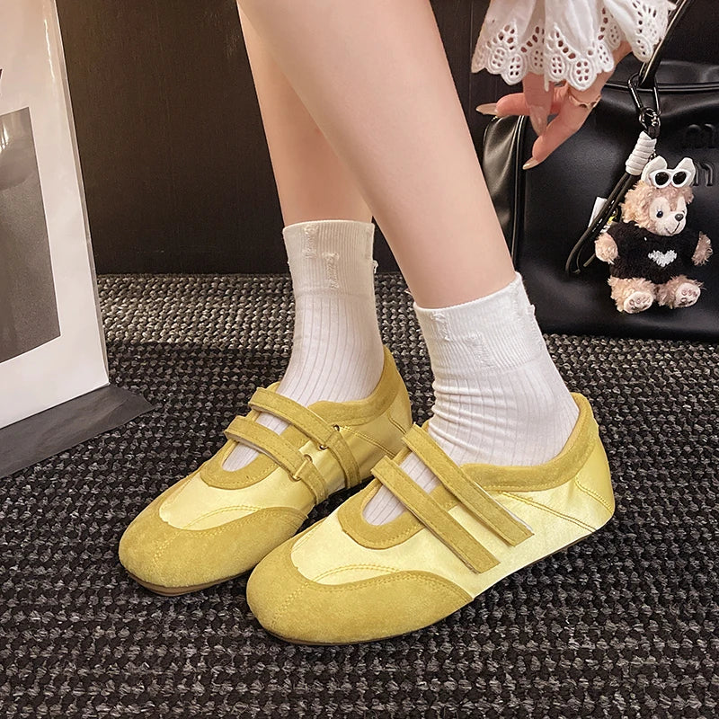 Baskets pour femmes chaussures plates course Chaussures de Sport concepteur printemps Chaussures décontractées 2025 mode nouvelle tendance marche confort Femme Chaussures