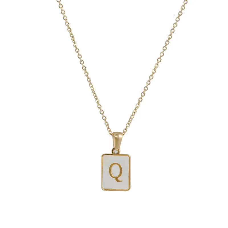 E.B.belle – collier minimaliste en nacre pour femmes, en acier inoxydable, sans ternissement, avec lettres plaquées or