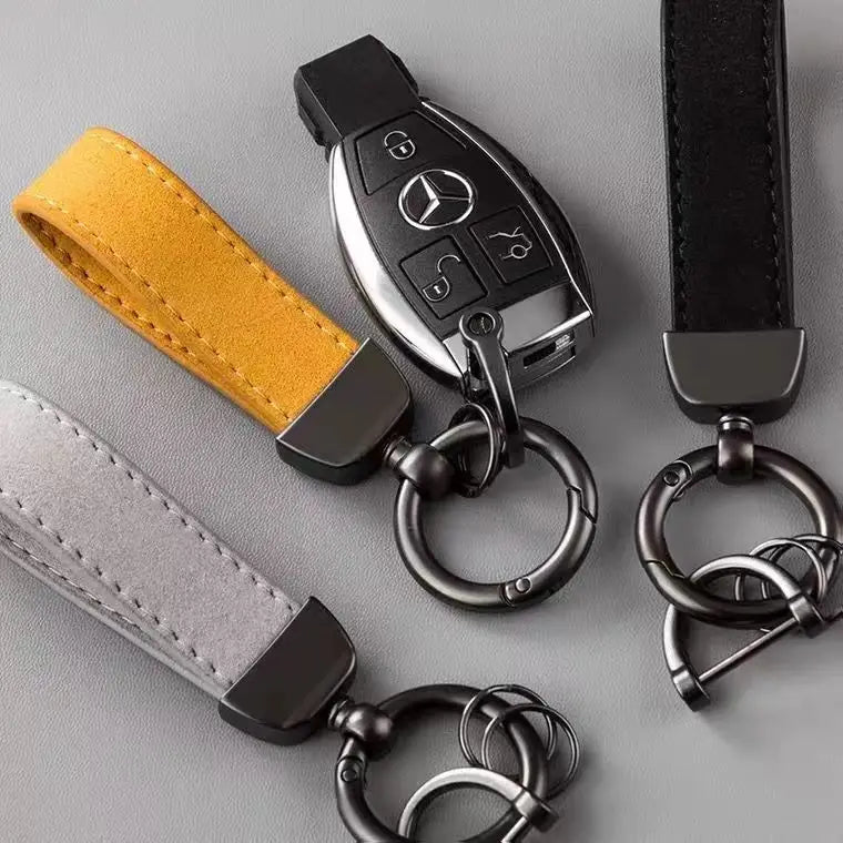 Porte-clés en daim de couleur unie, corde tissée, pendentif de clé de voiture haut de gamme à la mode et créatif, anneau de chaîne pour hommes et femmes, Couple