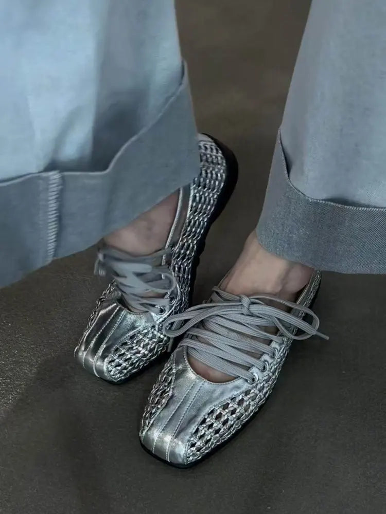 Chaussures de ballet plates pour femmes, chaussures décontractées de créateur, chaussures de sport à bout carré en maille, baskets tendance à lacets, confortables pour femme