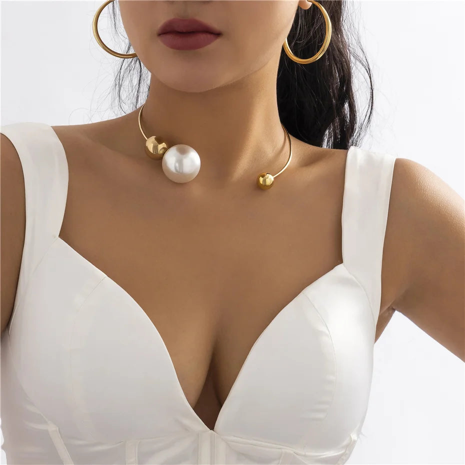 Collier ras du cou gothique élégant pour femmes, grande perle d'imitation blanche, pendentif boule, chaîne de clavicule, bijoux de mariage, nouveauté 2022