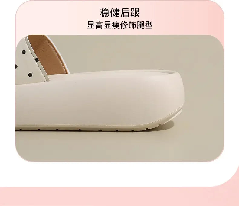 Nouvelles chaussures pour femmes 2026, style français haut de gamme, pantoufles d'extérieur antidérapantes, sandales d'été à semelle souple