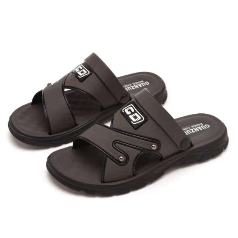 Sandales pour hommes chaussures de plage antidérapantes 2025 nouvel été polyvalent Anti-odeur double usage mode pour hommes imperméable Cool pantoufles