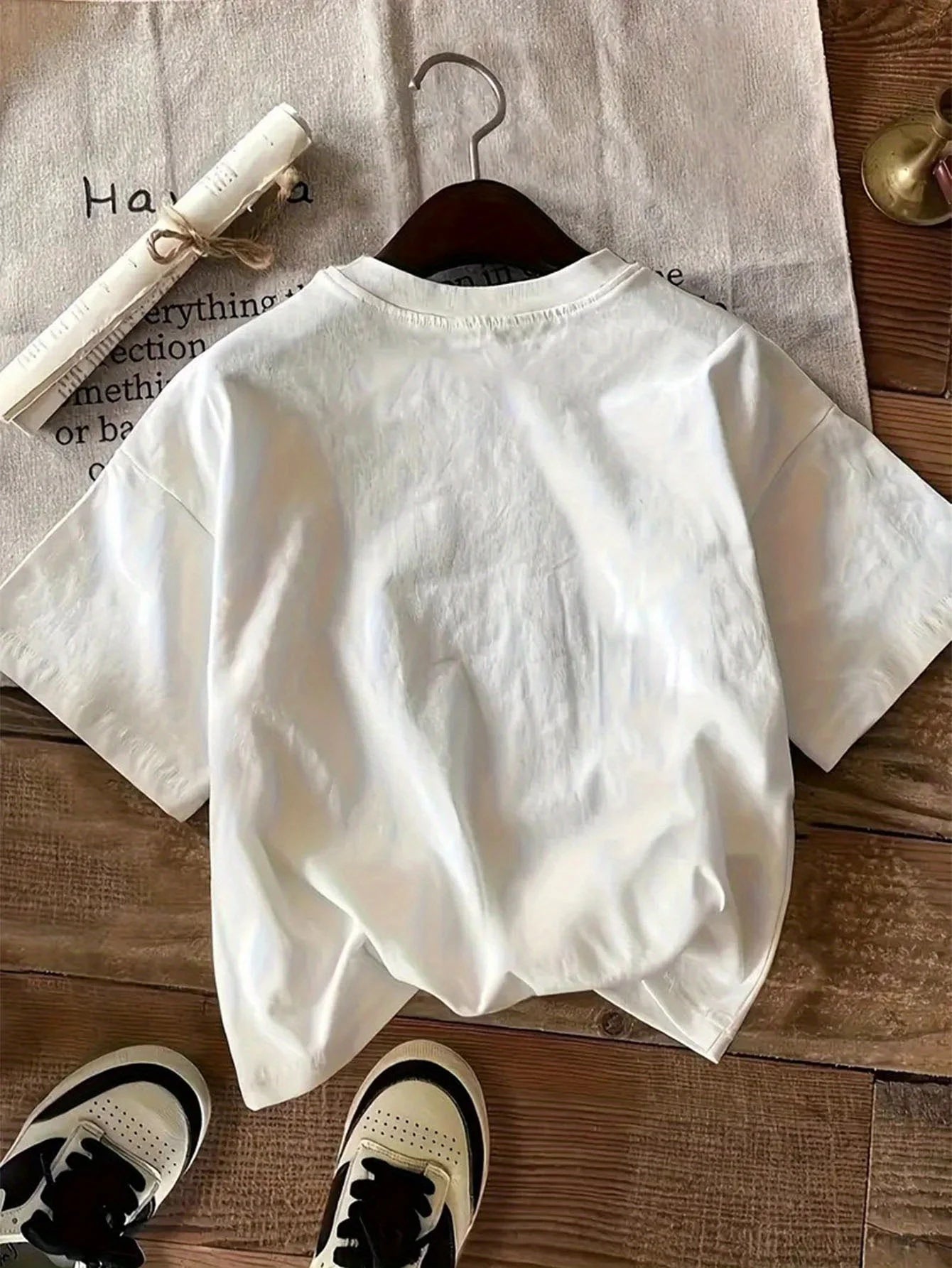 T-shirt à imprimé floral pour femme, un haut d'été décontracté et polyvalent, adapté à un usage quotidien et aux activités de plein air