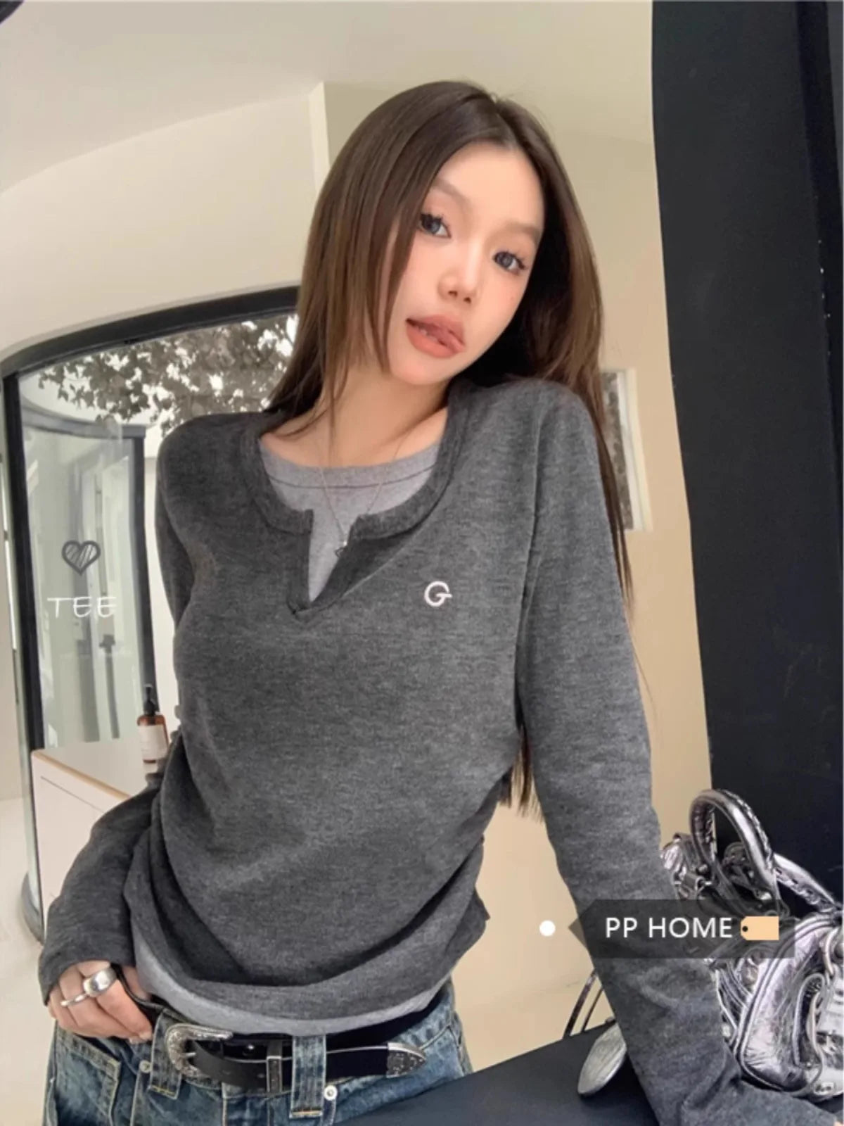 T-shirt femme faux deux pièces T-shirt à manches longues pour l'automne et l'hiver coupe ajustée et haut inférieur minceur haut inférieur rétro