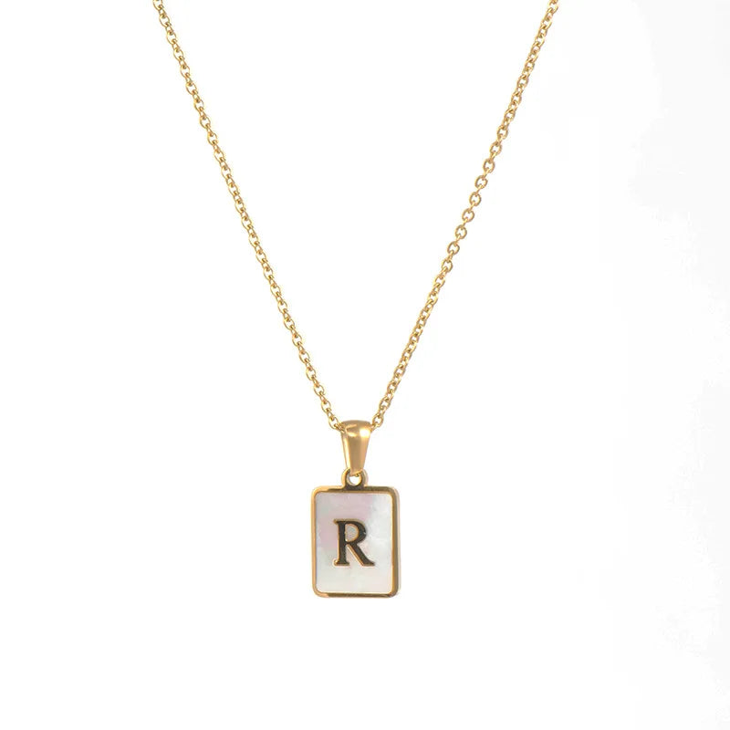 E.B.belle – collier minimaliste en nacre pour femmes, en acier inoxydable, sans ternissement, avec lettres plaquées or