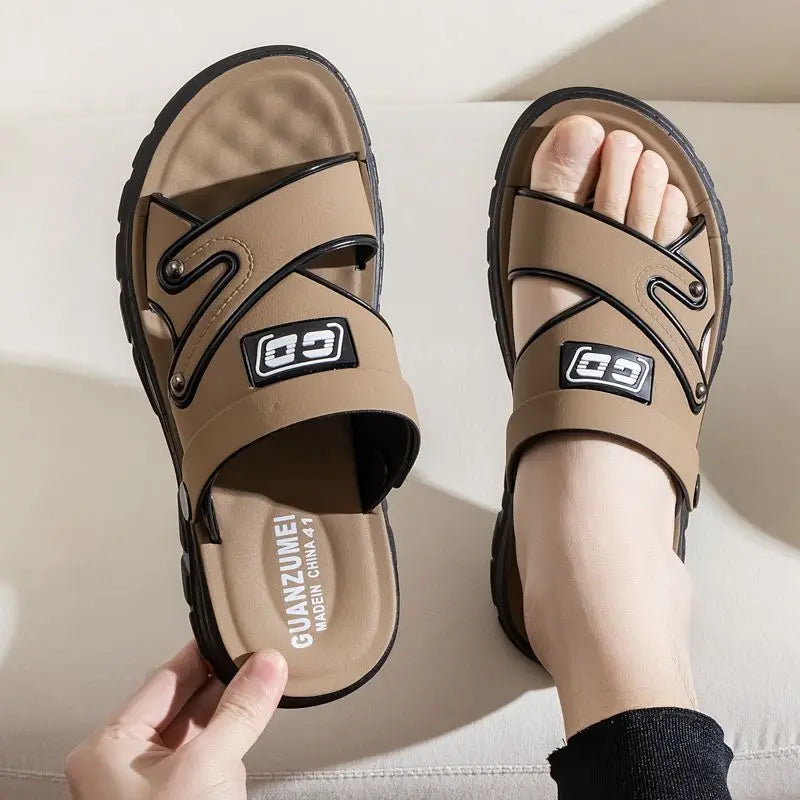 Sandales pour hommes chaussures de plage antidérapantes 2025 nouvel été polyvalent Anti-odeur double usage mode pour hommes imperméable Cool pantoufles