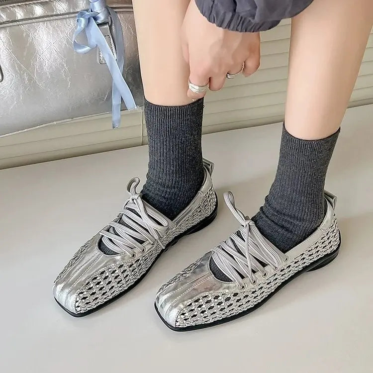 Chaussures de ballet plates pour femmes, chaussures décontractées de créateur, chaussures de sport à bout carré en maille, baskets tendance à lacets, confortables pour femme