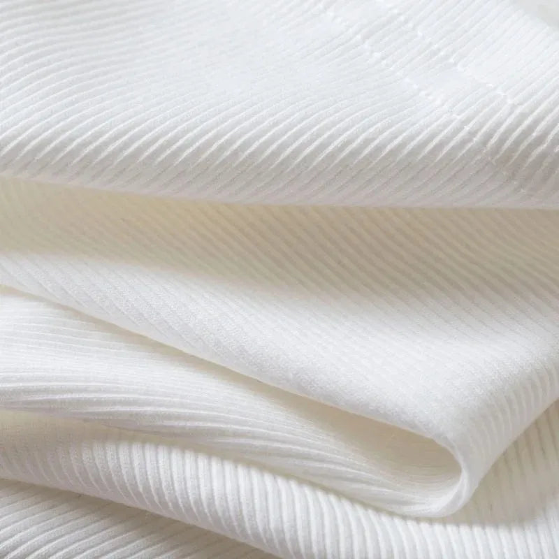 T-shirt pour hommes – Haut décontracté noir à manches courtes avec motif d'ailes blanches et rouges, adapté à un usage quotidien, aux voyages en salle de sport et aux fêtes