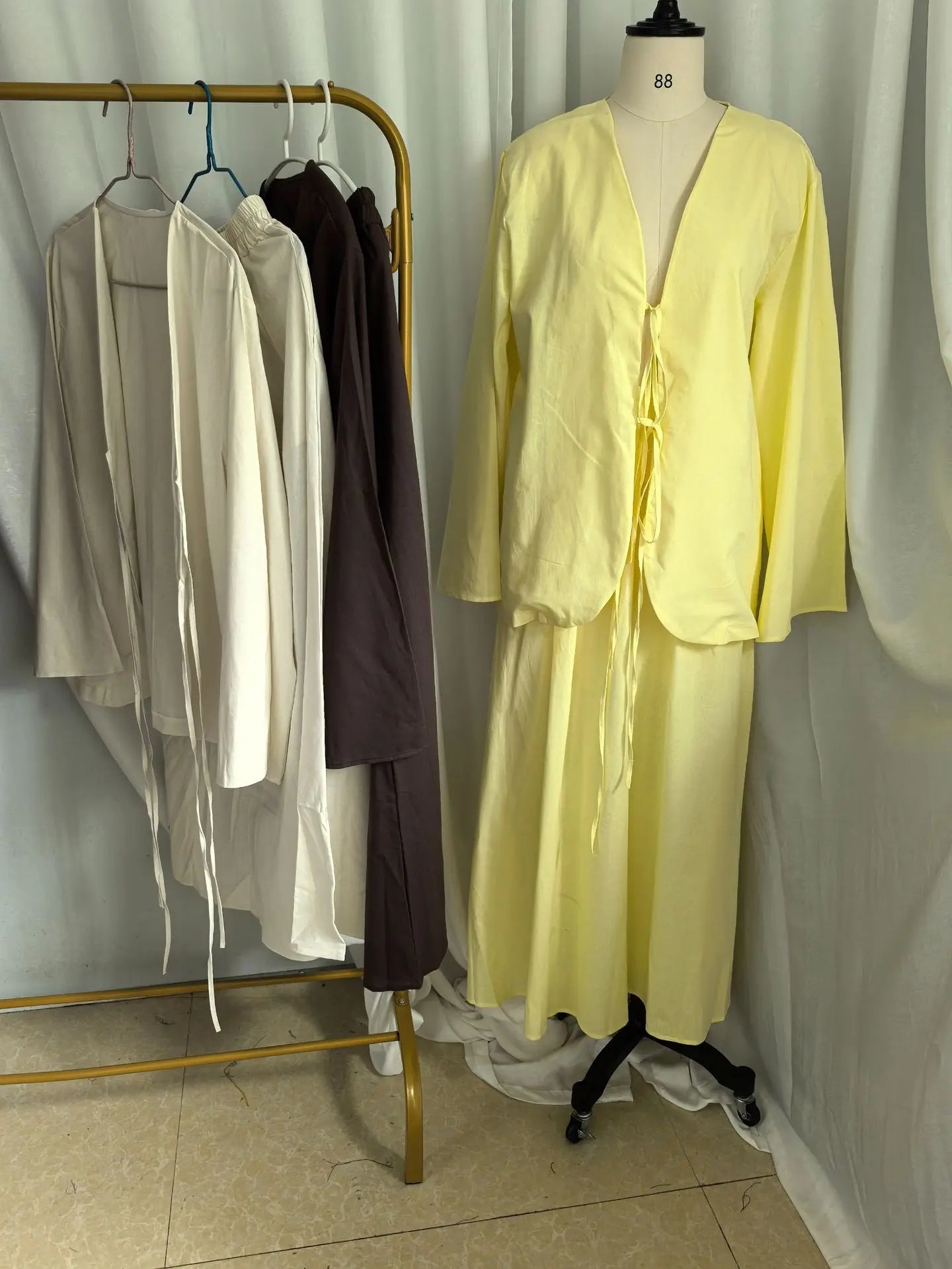 Ensemble deux pièces musulman pour femmes, chemise à lacets, jupe, costumes Ramadan marocain, dubaï, jupes longues, tenues islamiques, Jalabiya Musulman