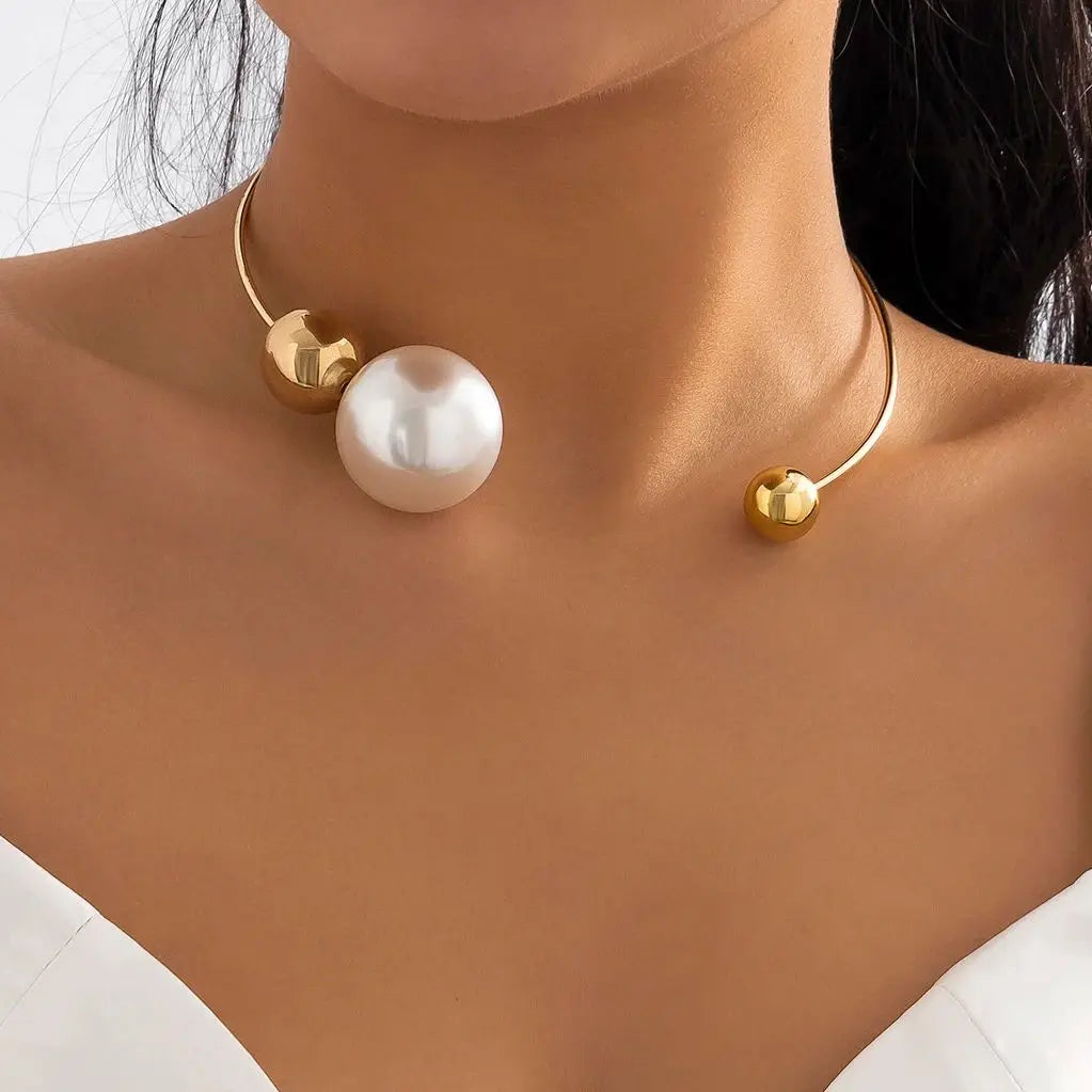 Collier ras du cou gothique élégant pour femmes, grande perle d'imitation blanche, pendentif boule, chaîne de clavicule, bijoux de mariage, nouveauté 2022